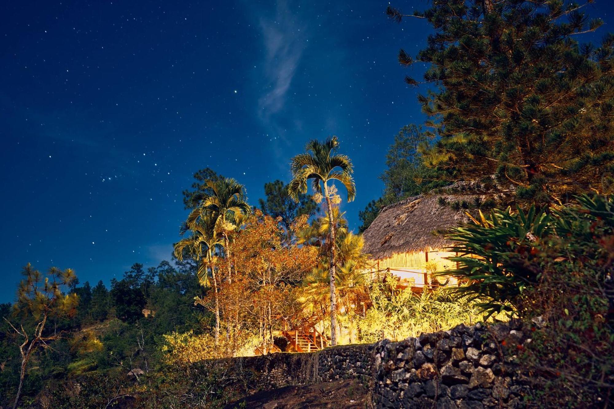 Blancaneaux Lodge By Francis Ford Coppola San Ignacio Exterior foto